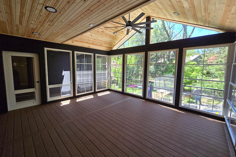 Signature Decks - sunroom